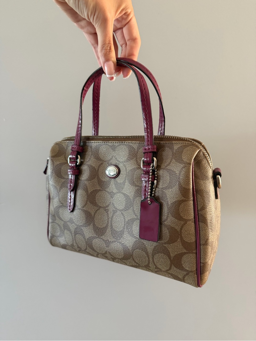 Authentic Coach Handbag - Picture 6 of 8